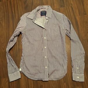 American Eagle Button Down Shirt